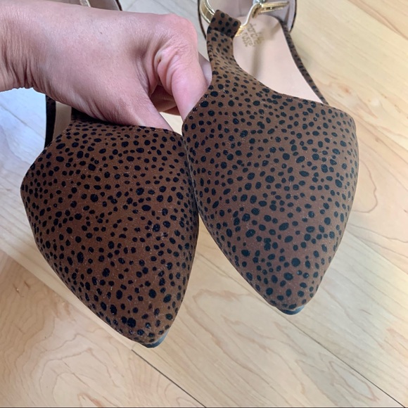 NEW Cheetah Suede Pointy Toe Flats - Picture 4 of 4